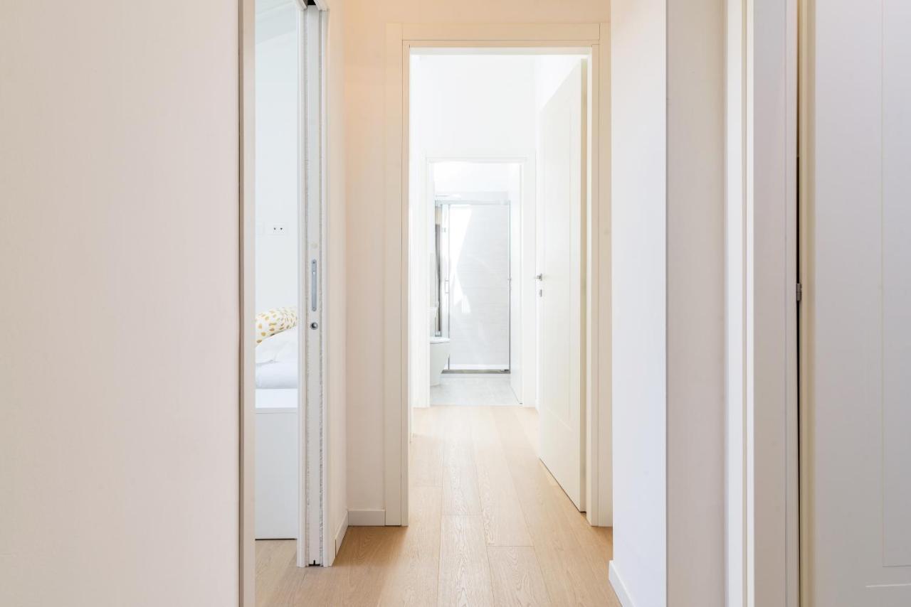 White Navigli Apartment Milan Exterior photo