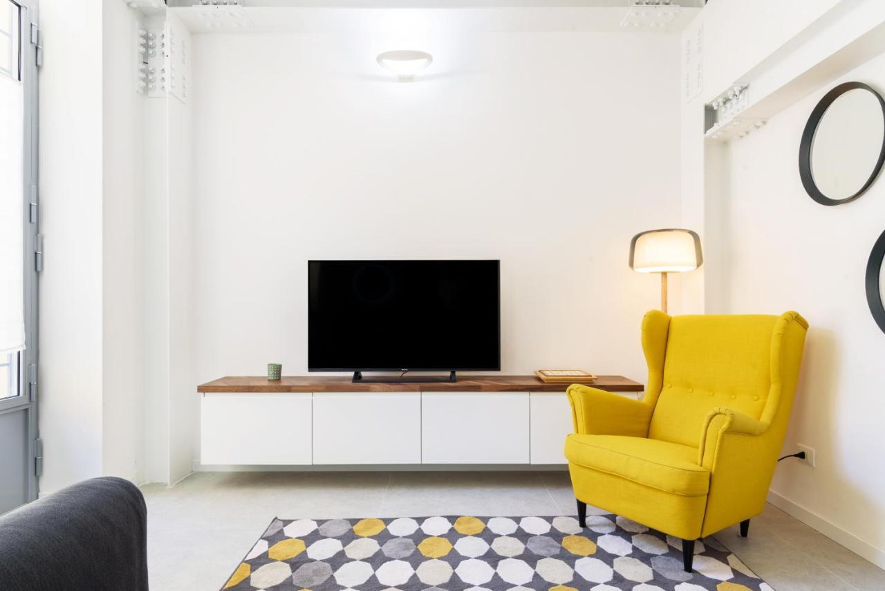 White Navigli Apartment Milan Exterior photo