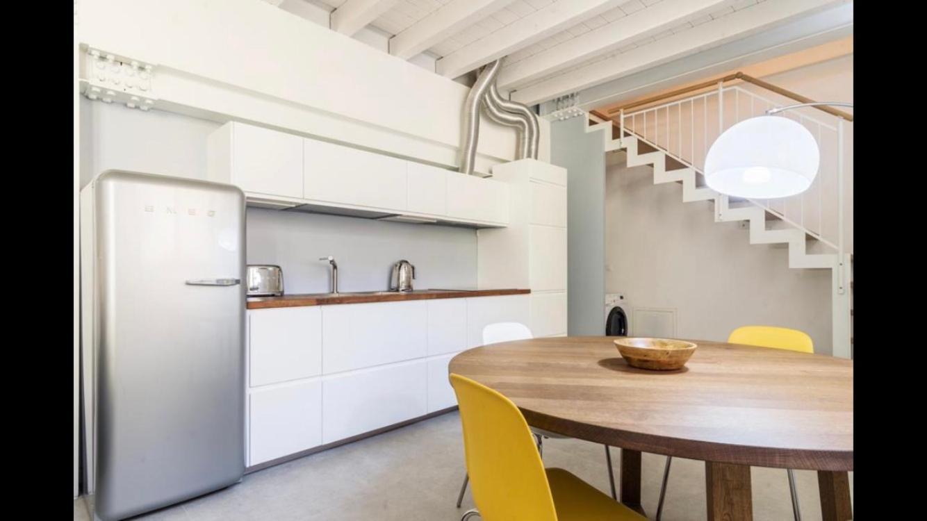 White Navigli Apartment Milan Exterior photo